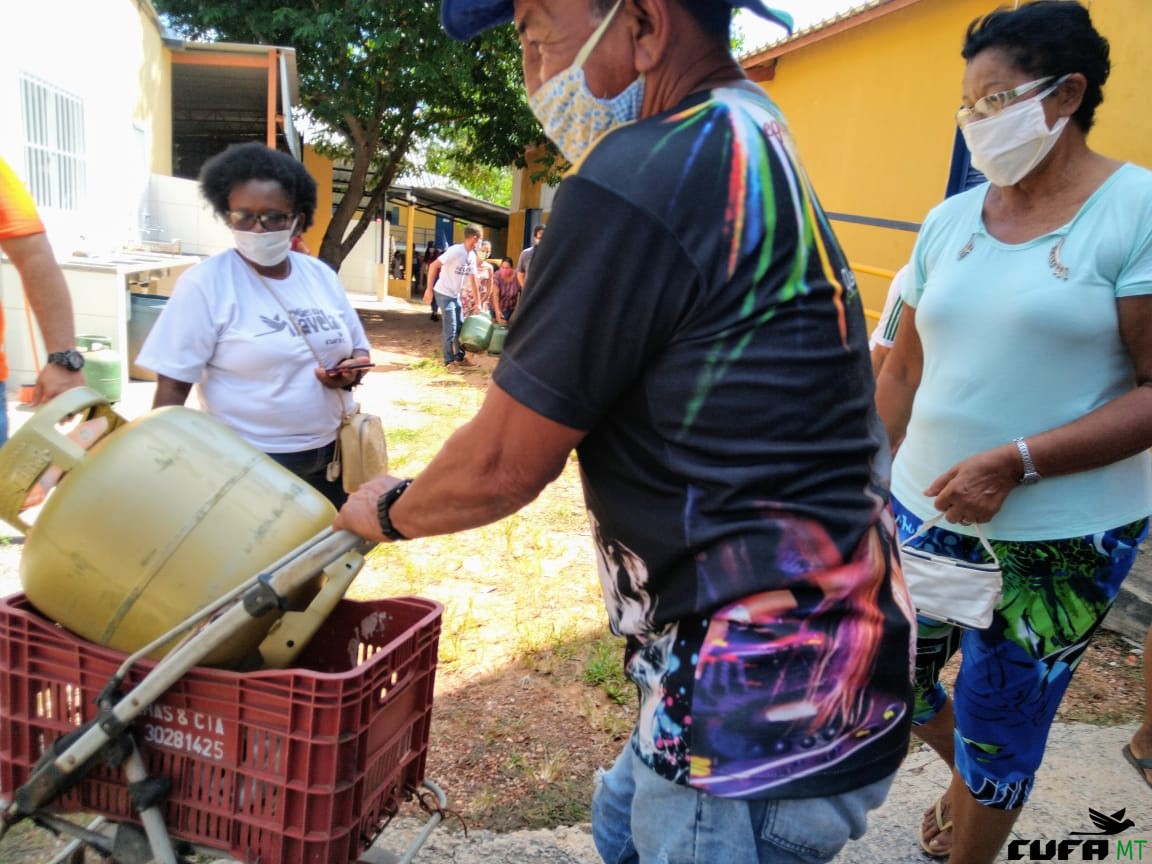 114 FAMÍLIAS DA FAVELA PARQUE GEORGIA, RECEBERAM A CUFA, SUPERGASBRAS E TOP GAS
