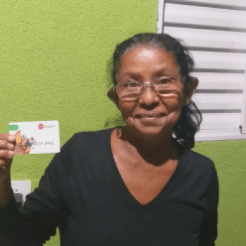 MÃES MATOGROSSENSES, RECEBEM TIKCET ALIMENTAÇÃO DO PROJETO MÃES DA FAVELA